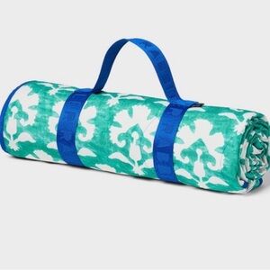 Roller Rabbit Teal & White Patterned Picnic Blanket with Blue Carry Straps